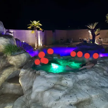 Zecca Con Piscina Lecce